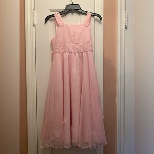 Girls 10 Pale Pink Chiffon dress with floral appliqué